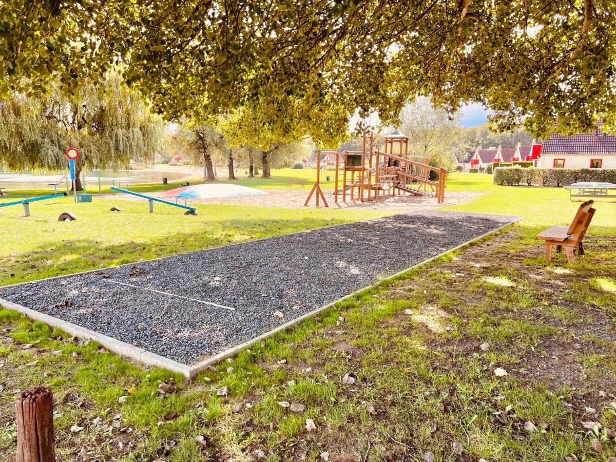 Supergezellig Vakantiehuis Met Hele Grote Tuin Bij Nijmegen Ewijk Bagian luar foto